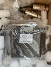 1PCS Brand New Yaskawa SGMPH-08DAA61D-OY AC Servo Motor In Box Expedited Ship