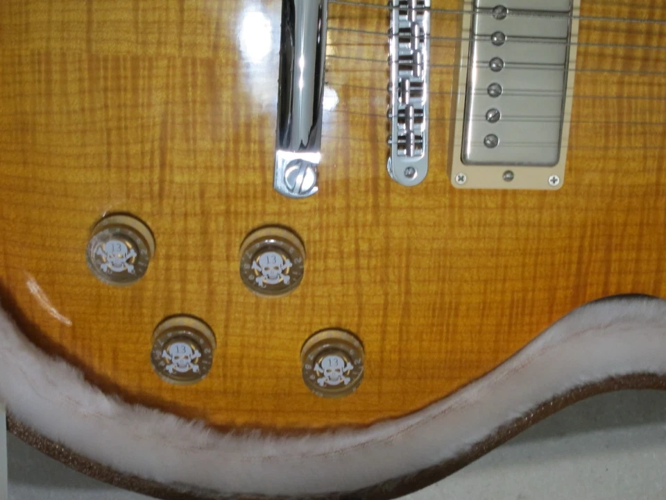 Les Paul Garry Moore - Mint Condition! Awesome player, awesome sustain 2013 - Image 2 of 4