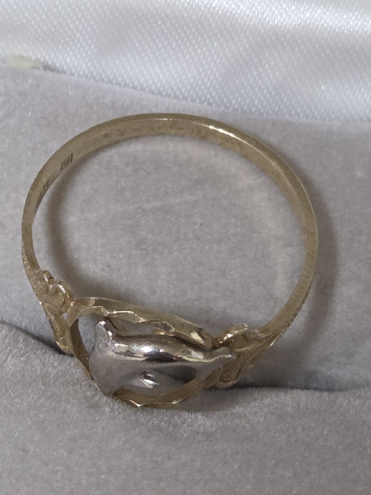 10k Solid Gold Dolphine Ring Multi-tone Ring Size… - image 4