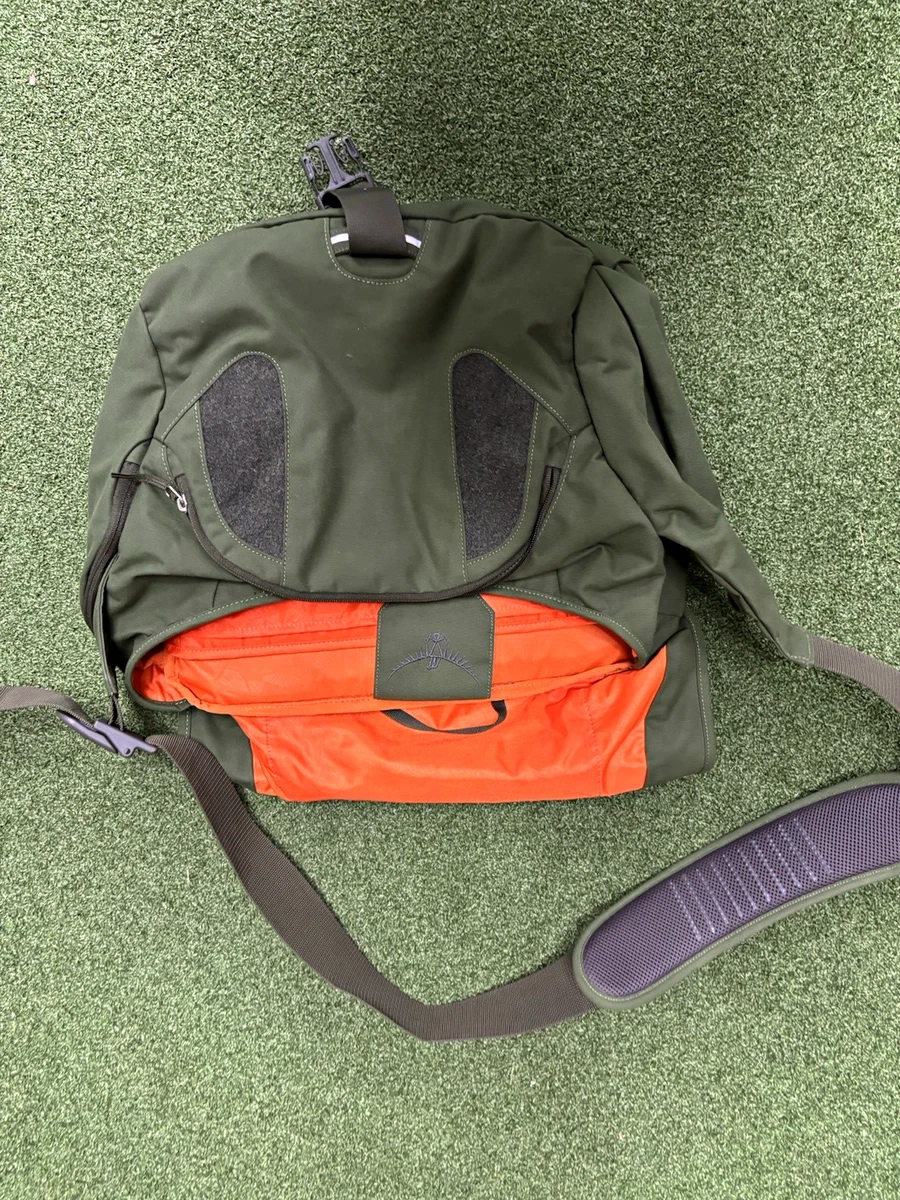 burton clash snowboard - 160 cm 60 W t shirt Adidas Court Lite Backpack Power:MediumHeavy