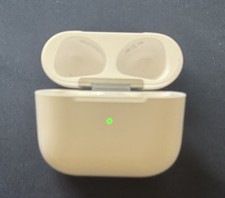 Apple AirPods Pro In-Ear Wireless Bluetooth Earbuds w/ Charging Case White