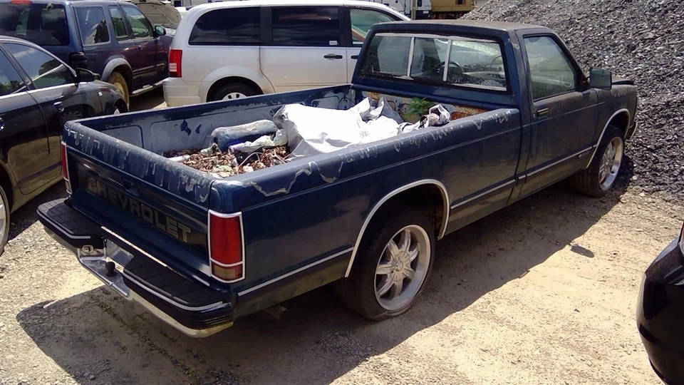 Passenger Front Door Excluding Extended Cab Fits 82-93 S10/S15/SONOMA 247397 - Image 4 of 4