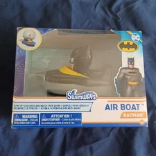 Spinmaster Swimways DC Comics Batman Pump Up Air Boat Water Toy