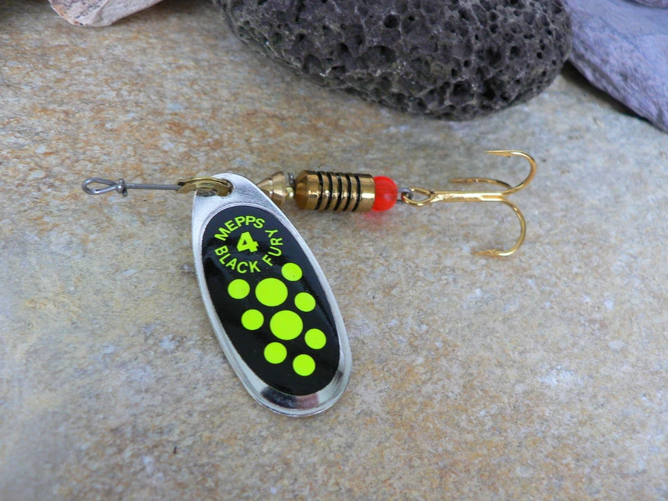 SPINNER MEPPS AGLIA BLACK FURY SILBER ALLE GROESSEN MIT PUNKTEN FLUO CHARTREUSE