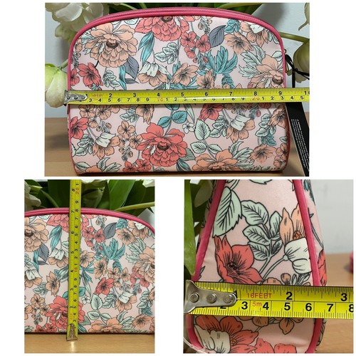 Nicole Miller 2 Pc. Pink Floral Cosmetic Makeup Bag Travel Set. Brand New. - Picture 8 of 12
