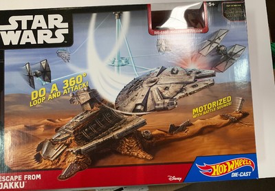 hot wheels star wars escape from jakku play set