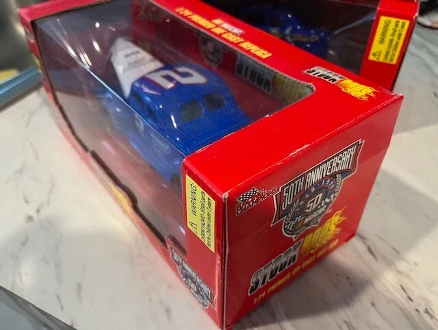 Ford cupé Racing Champions 1/24 Rusty Wallace #2 1940 Foto 2 de 2