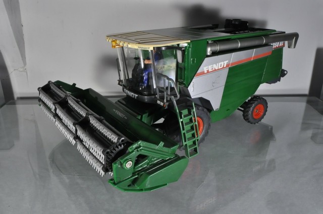 obsolete britains farm toys