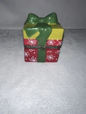 Harry & David Ceramic Christmas Gift Trinket Box