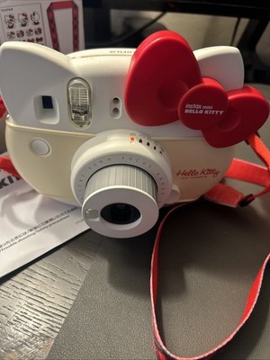 Fujifilm Instax Mini Hello Kitty Instant Film Camera Pink NEW OPEN BOX