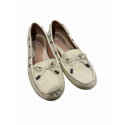 Womens 7M Leather Casual Shoe Daily Wear Work Slip On Office Loafer Prep beach