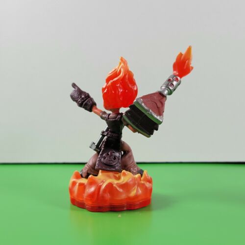 Skylanders TRAP TEAM Character Figure: TORCH (red base) - Picture 2 of 3