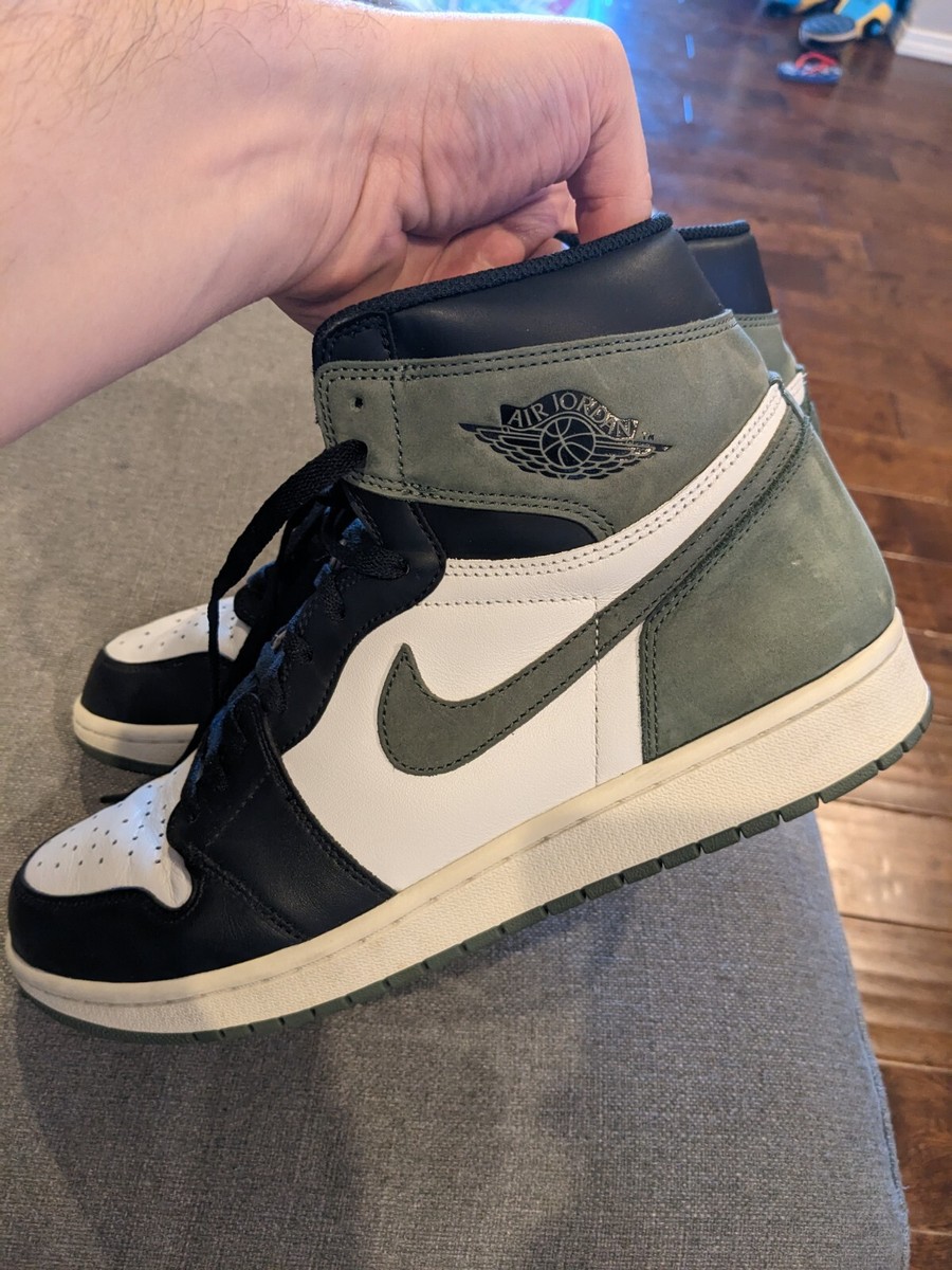 clay green retro 1