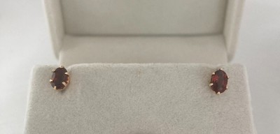1 Karat Granat Ohrringe 14K 1,7 Gramm Verkaufspreis $ 550 mein Preis nur $ 299!