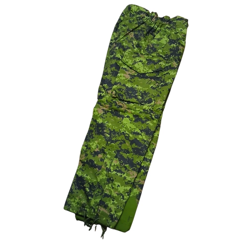 Canadian Armed Forces CADPAT Cold Weather  Pants - Large Long 7338 - Image 2 of 3