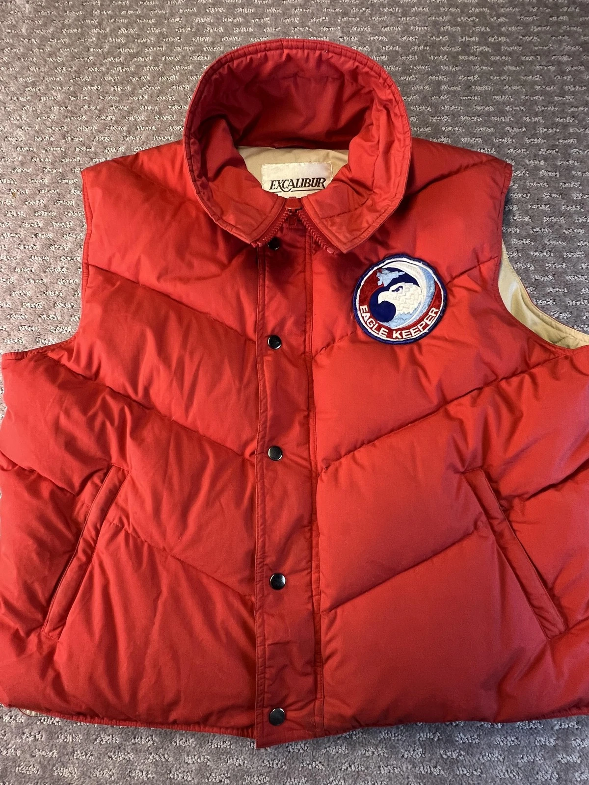 Excalibur Vest Mens Large Red Goose Down Puffer Quilted Snap Zip Eagle Keeper
