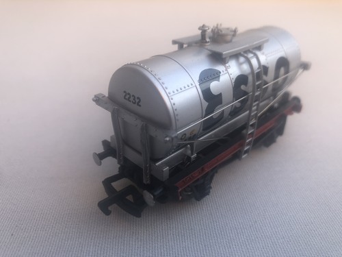 Bachmann Esso Silber Kesselwagen 2232 aus 33-527 Tank Traffic Classics Pack | Condition: Used