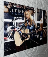 Lisa Kudrow Signed 11x14 Photo Friends Phoebe Buffay With Proof