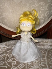 1999 Viacom Angelica Rugrats Wedding Dancing Doll Only