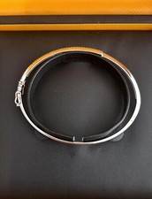 9ct white gold diamond braclet