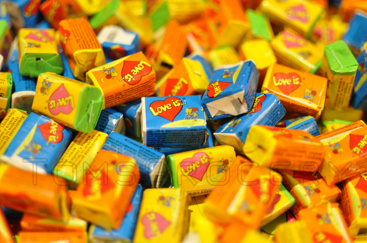 LOVE IS BUBBLE GUM Original Retro Sweets Fresh Expiration Dates | eBay