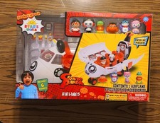 combo airplane ryan's world