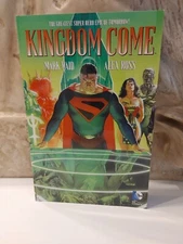 Kingdom Come. Paperback DC Mark Waid & Alex Ross