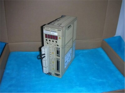 1PC USED YASKAWA SGDM-A3ADA /SGDMA3ADA 90% New ko