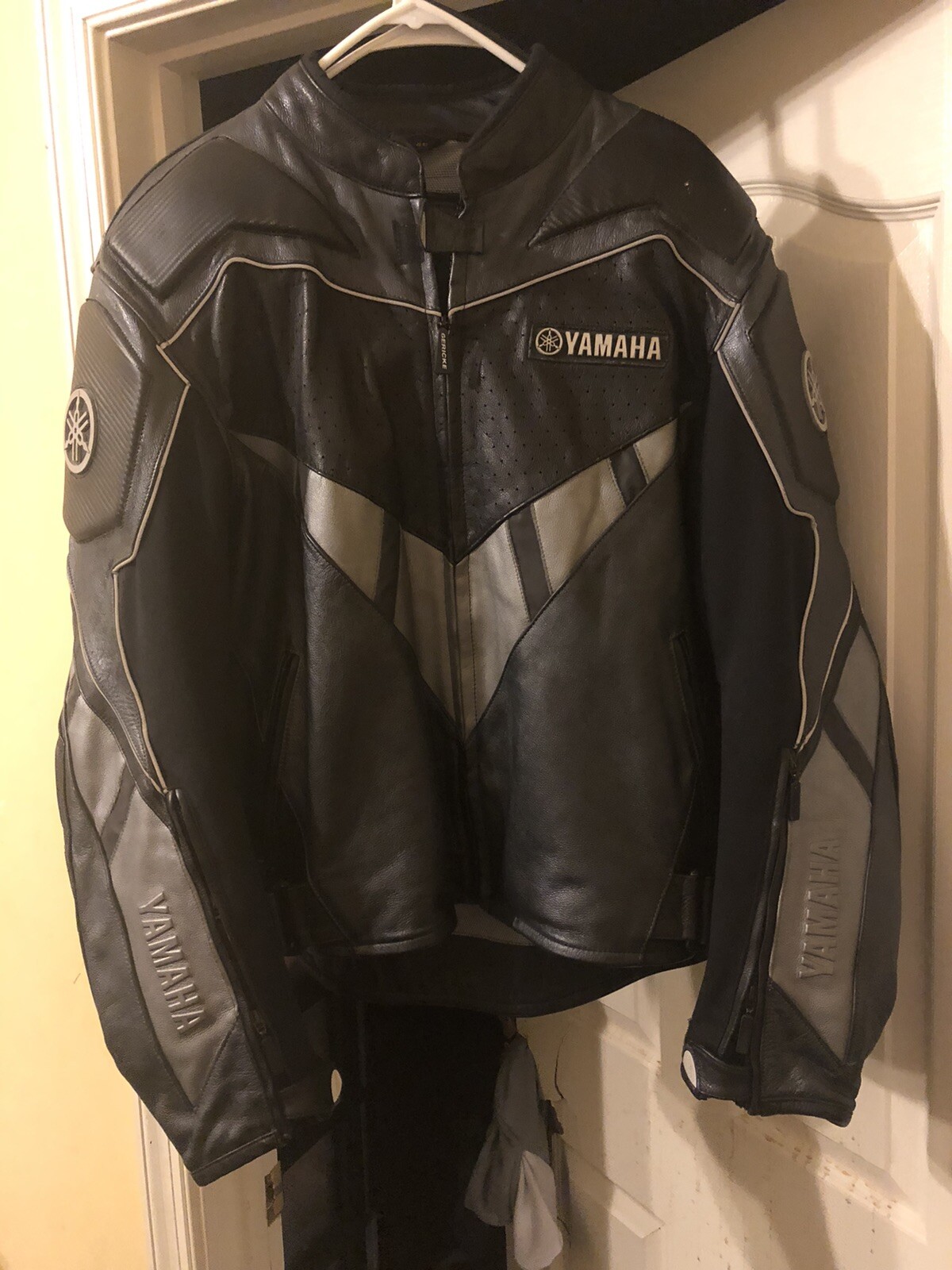 motorcycle jacket - image 8