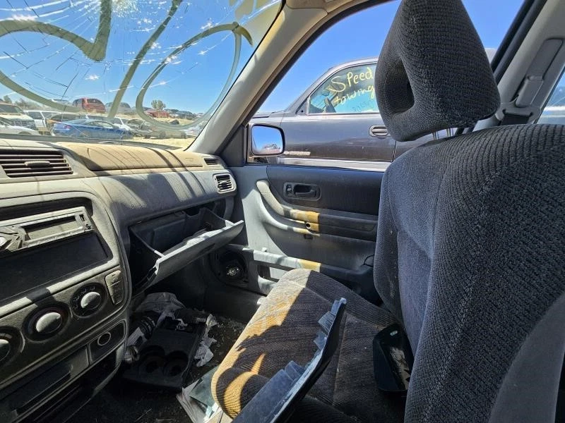 Used Front Right Suspension Strut fits: 2000 Honda Cr-v Front Front Right Grade - Image 3 of 4