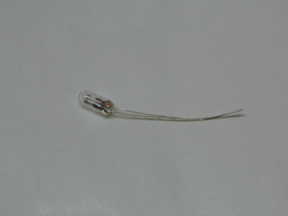 Lot x2: ampoule miniature luciole 12v 0.04A 40mA T1 Ø 3mm H 6.5mm 0,48W