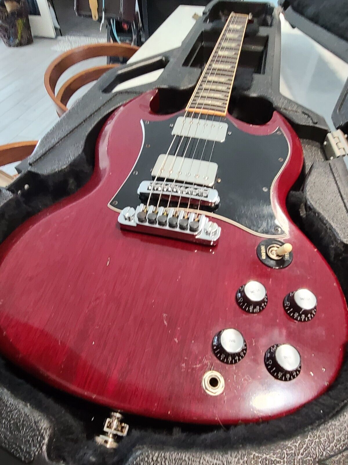 GIBSON 1992 SG STANDARD  ELECTRIC GUITAR