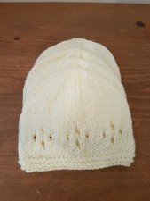 1 Newborn baby hat lemon in colour 0-3 mths handmade new ideal gift present