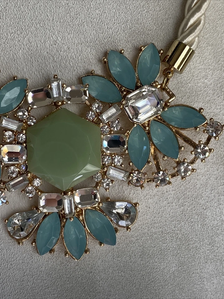 "Collar Park Lane Aqua Fleur tono dorado marfil cuerda declaración 17-20"" y Lia Sophia" Foto 3 de 4