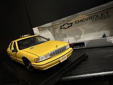 Renovated 1/18 UTmodels Chevrolet Ca York TAXI Chevrolet Caprice UT models N