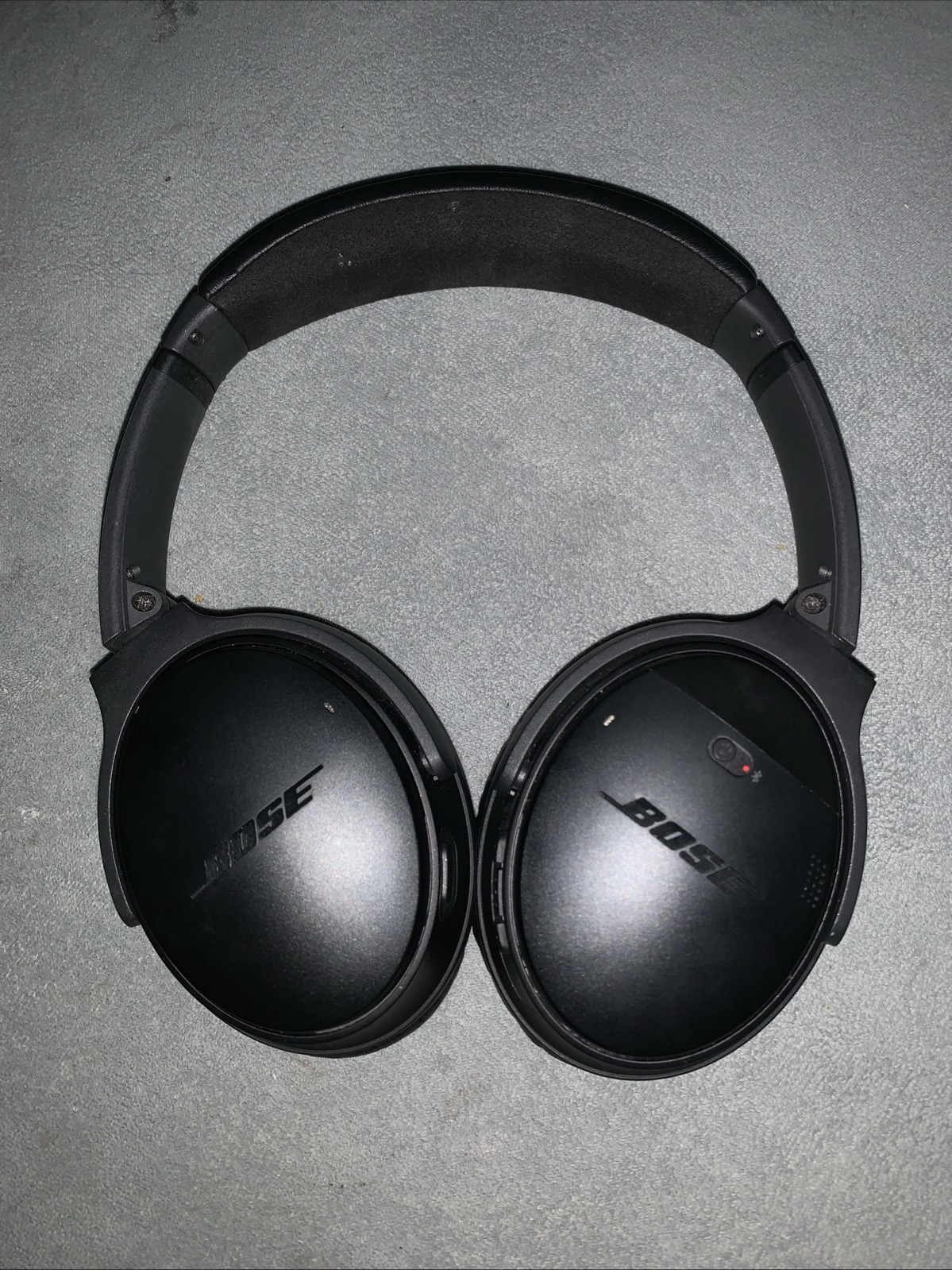 Bose QuietComfort 35 II Over-Ear Noise Cancelling Bluetooth Headphones Black-image