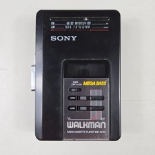 Sony Walkman Lettore Cassette Radio AM FM Funzionante Nuovo Cinture Manca Coperchio Batteria