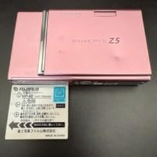 FUJIFILM FinePix Z5fd Pink 6.3MP 3x Zoom Compact Digital Camera Used From Japan