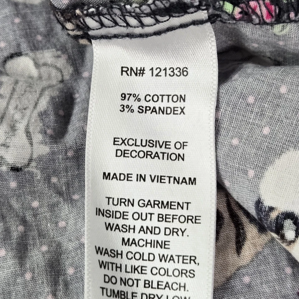 Betsey Johnson Women Scrub Top 2X Gray Graphic Print Dog Faces B120PR Printed - Image 3 of 4