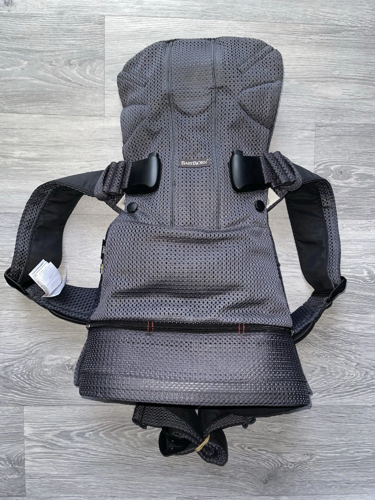 BabyBjörn Baby Carrier One Air 3D Mesh in Anthracite Grey 0-3Yrs - Lightly Used