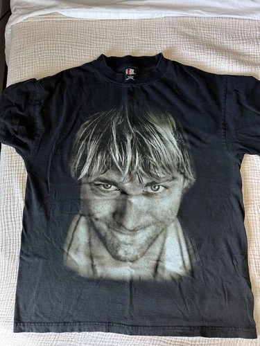 1998 Giant -Nirvana Kurt Cobain Vintage Men's L Shirt Black 1990s vintage concert t-shirt, vintage, single stitch, B+ condition