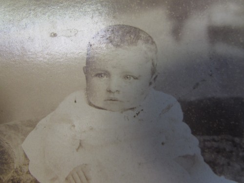 ANTIQUE - BEAUTIFUL BABY - CABINET PHOTO - ED F. WELLS STUDIO SCRANTON PA - Picture 2 of 3