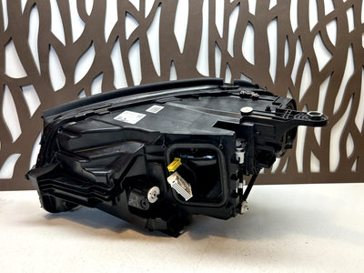 OEM 2020 MERCEDES BENZ GLS Class LED RH Right Passenger Side 