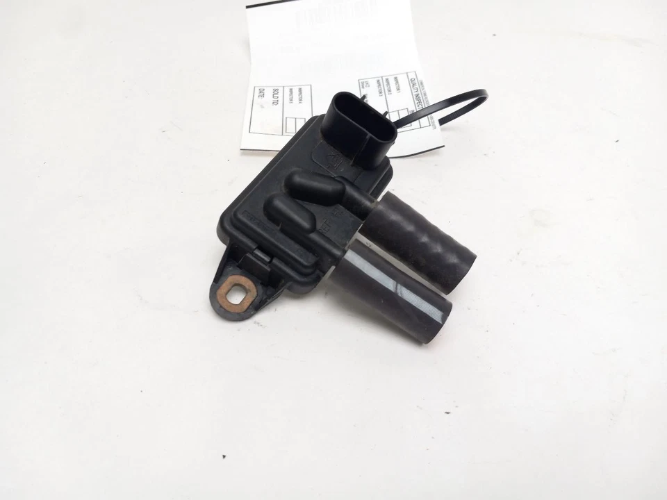 SENSOR DE RETROALIMENTACIÓN DE PRESIÓN DE VÁLVULA EGR para Ford Taurus 2007 Foto 2 de 4