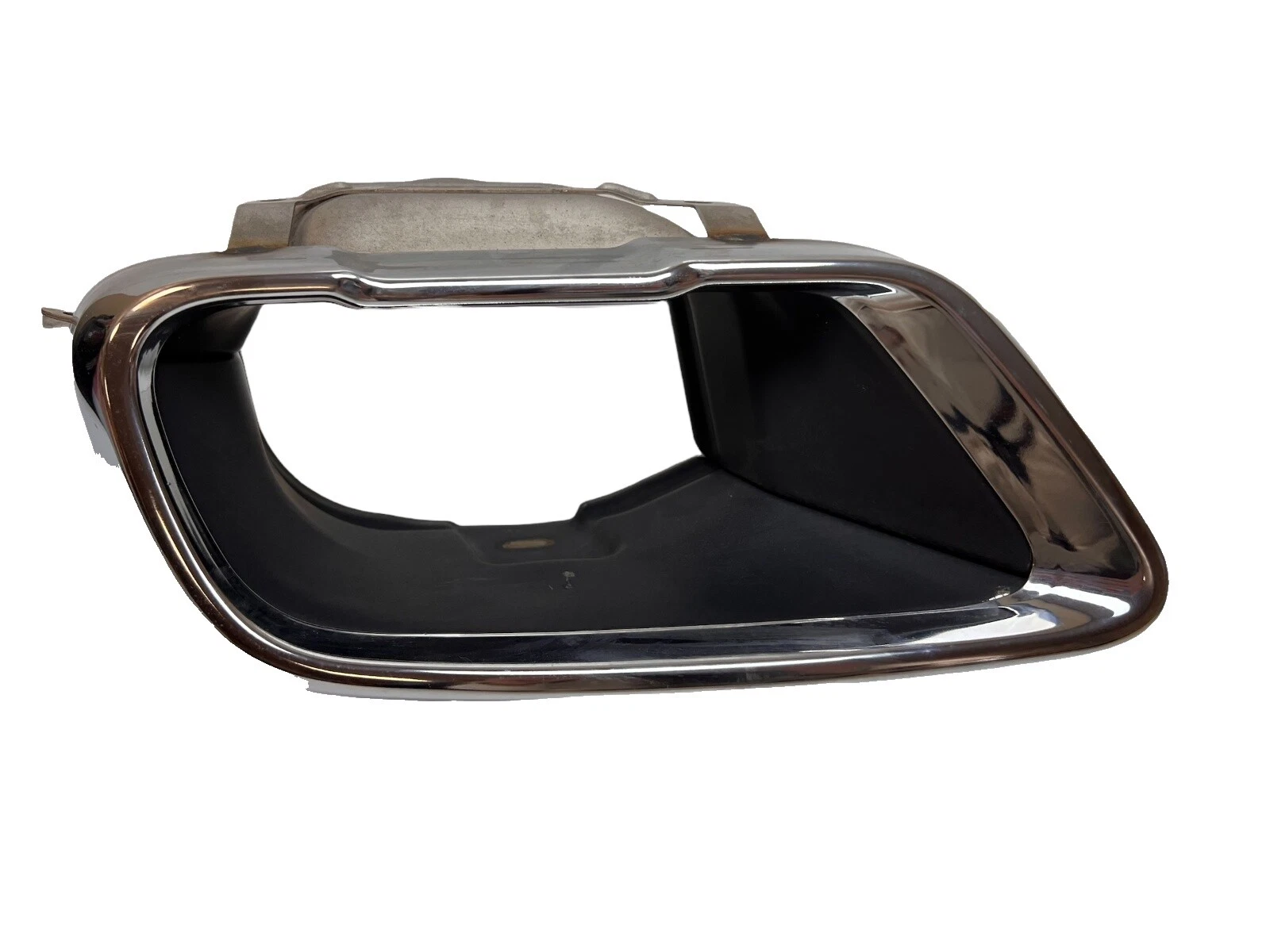 Automóvil y Camión BMW Negro Tubos de escape y consejos