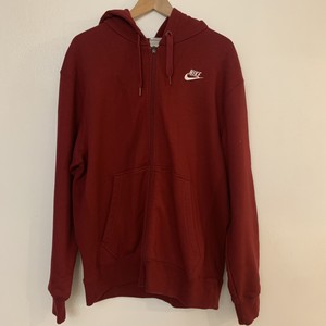 maroon nike hoodie