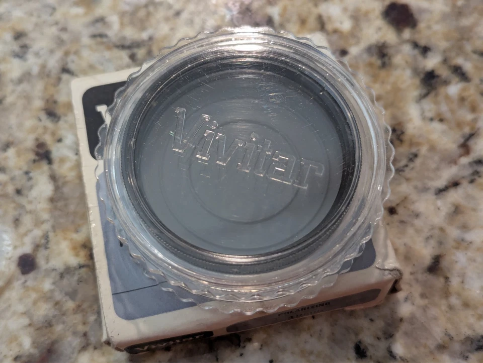Vivitar Polarizing Filter 49mm for Black/White Film Japan - Image 2 of 4
