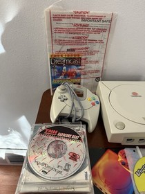 SEGA Dreamcast Console HKT-3020 White/OEM 2 Controllers / 10 Games Included READ