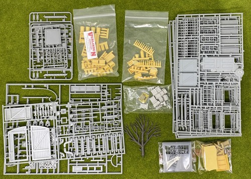 Bulk Lot Miniart, Verlinden 1:35 Scale Scenery Sprues & Kits - Partially Clipped
