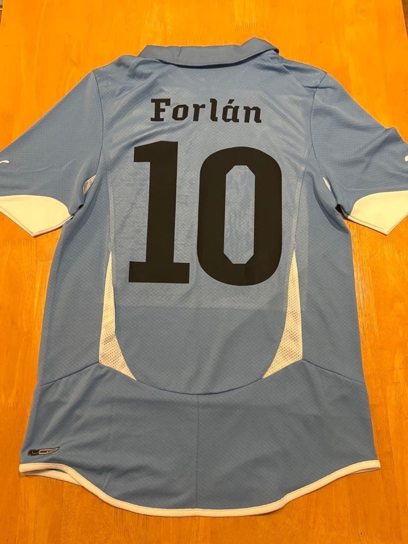 Diego Forlan 10 M (US S) URUGUAY 2010 WC HOME Jersey Camiseta